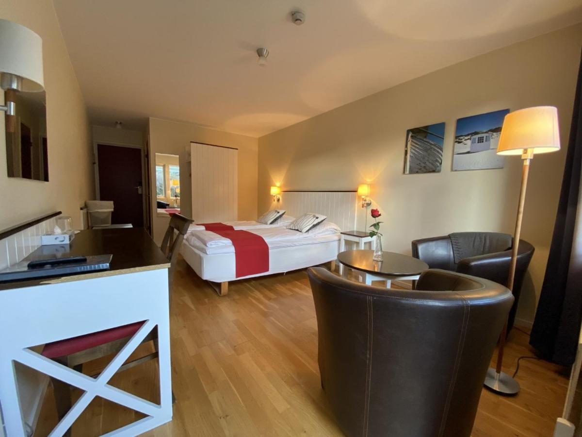 Nordby Hotell Lervik ภายนอก รูปภาพ