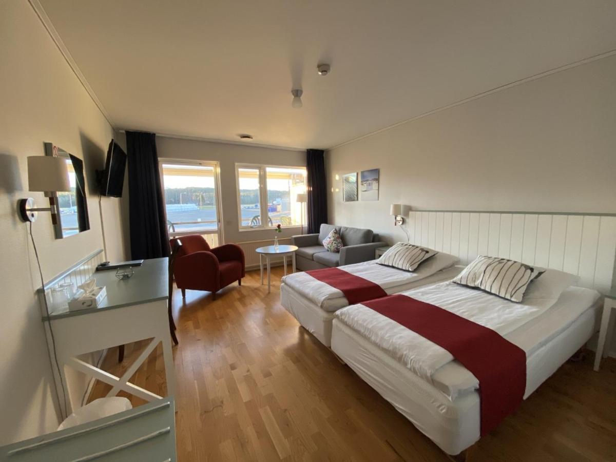 Nordby Hotell Lervik ภายนอก รูปภาพ