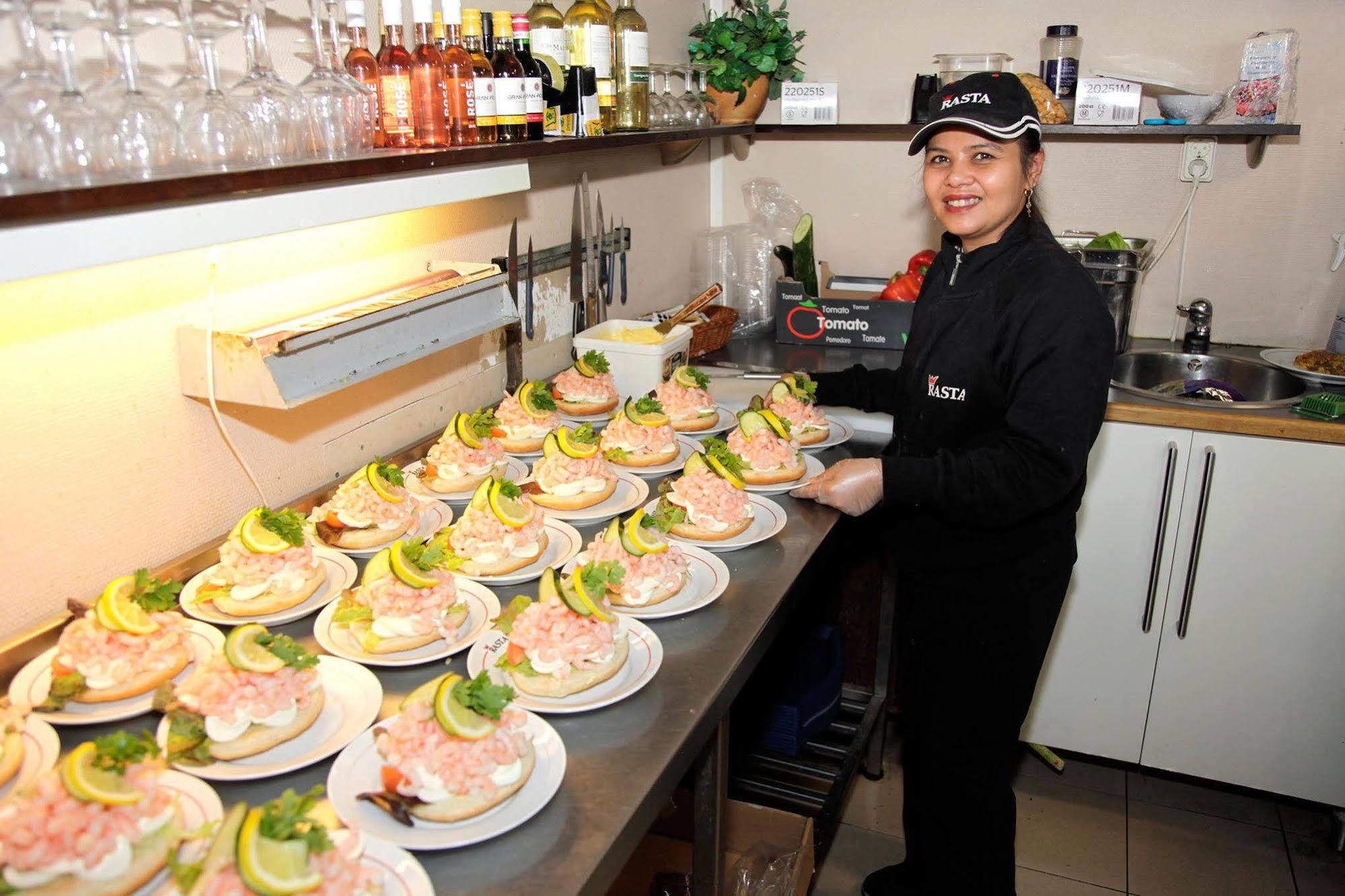 Nordby Hotell Lervik ภายนอก รูปภาพ