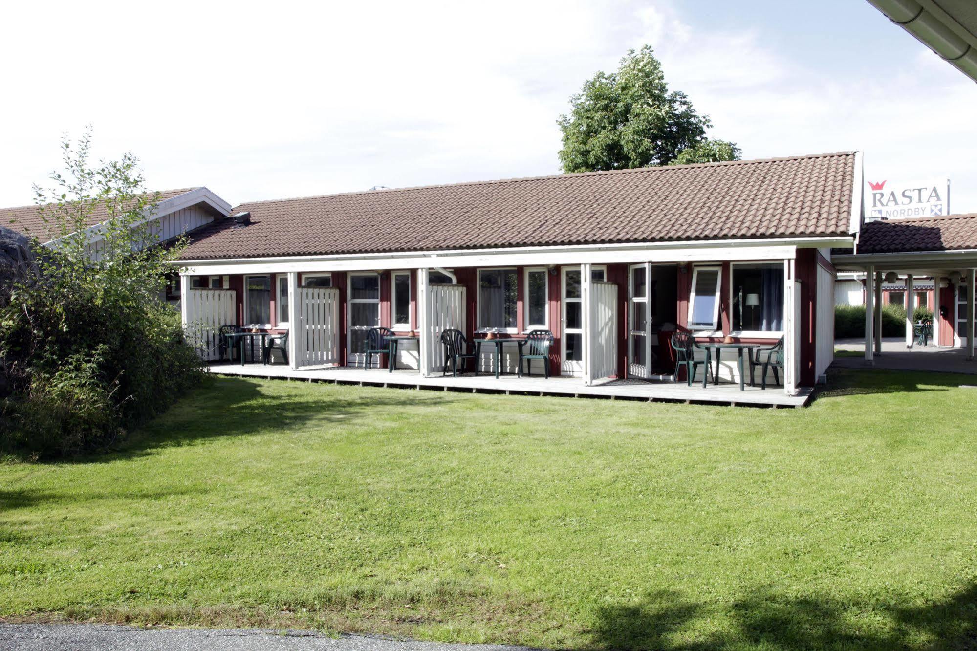 Nordby Hotell Lervik ภายนอก รูปภาพ